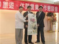 千姿百色市府友誼花開粥会