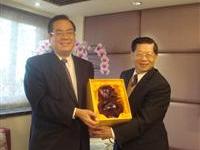 陆炳文贺总统府新任秘书长