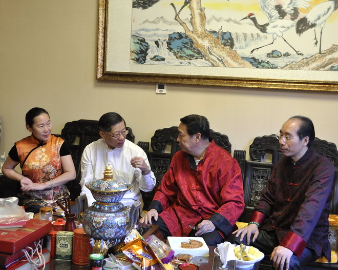 访问世界艺术家联合会总部