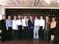 总会长办公室诸粥长大团圆 