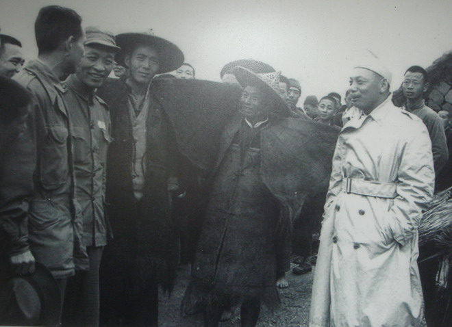 蒋经国沈之岳在大陈留芳踪