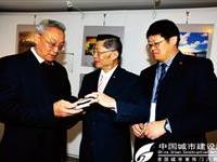 陆炳文张铭清吴思强在展场