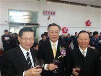 飞虎酒会晤久违了国防部长
