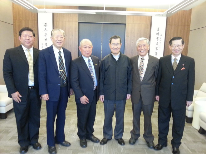 领导恭喜粥会庆典尽善尽美