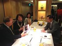 谢孟雄林澄枝訪視粥會舊照