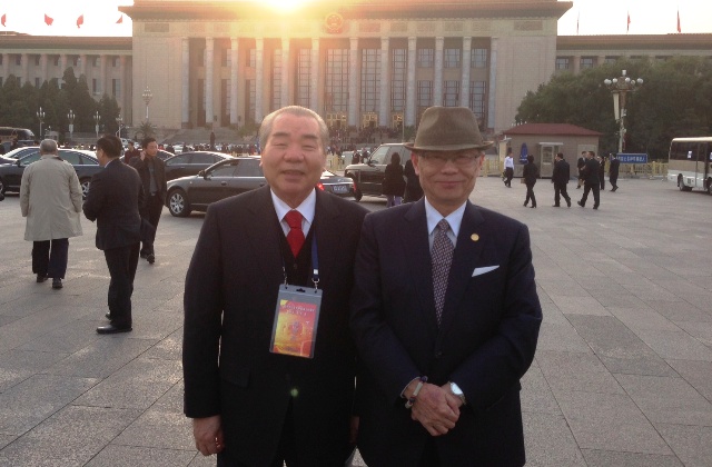 郭俊次往国务院国庆招待会