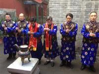 北京东岳庙海神殿祭拜妈祖