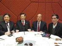 掌锅人总长与纽约粥会三长