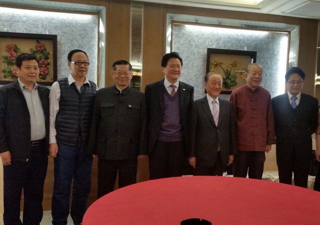 李晓东陆炳文郁慕明喜相逢