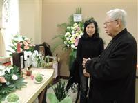 欧豪年沉痛吊唁文友蔡鼎新