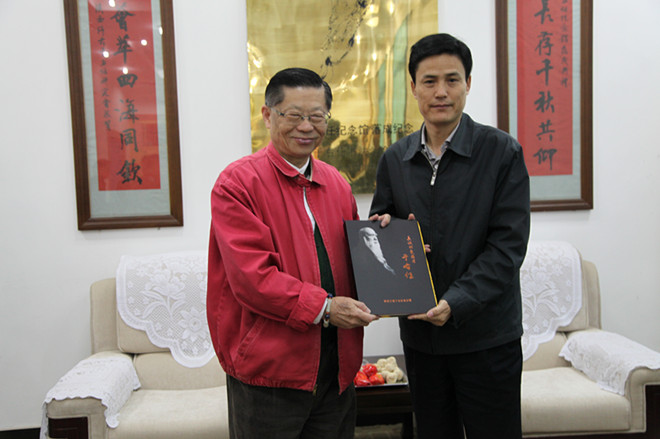 于学联结三原人言必陆炳文